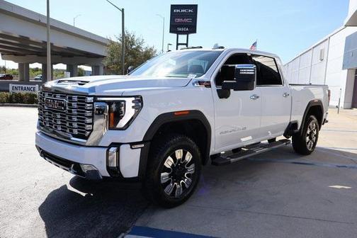 2026 GMC Sierra 3500 Denali