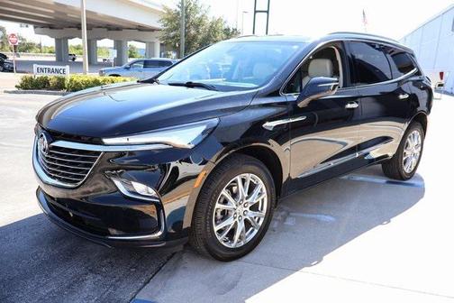 2023 Buick Enclave Essence AWD