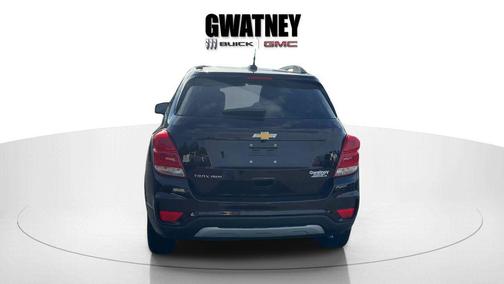 Black Cherry Metallic 2022 Chevrolet Trax LT