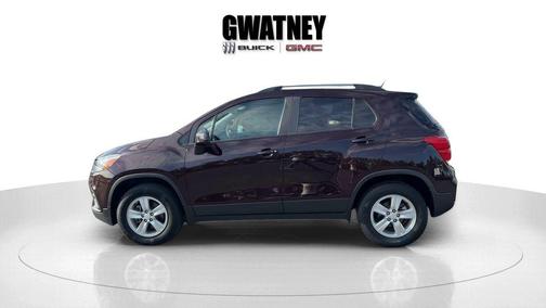 Black Cherry Metallic 2022 Chevrolet Trax LT