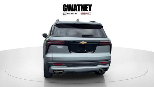 Sterling Gray Metallic 2024 Chevrolet Traverse LT