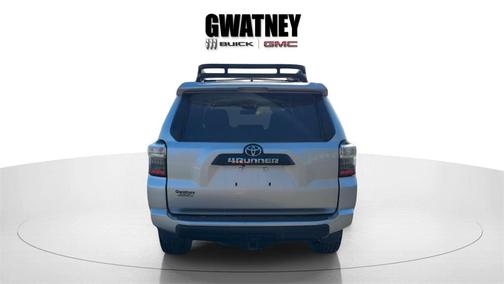 2022 Toyota 4Runner TRD Off Road