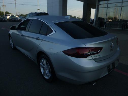 2018 Buick Regal Sportback Preferred