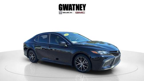 Midnight Black Metallic 2023 Toyota Camry SE