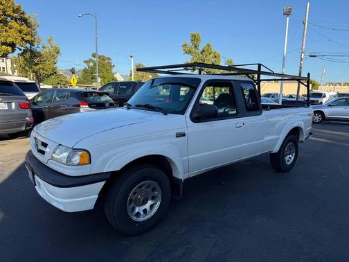 2003 Mazda B3000 B3000 Dual Sport 2dr Cab Plus Rwd SB