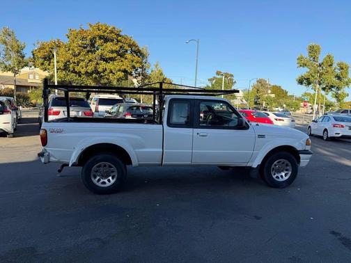 2003 Mazda B3000 B3000 Dual Sport 2dr Cab Plus Rwd SB