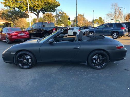 2002 Porsche 911 Carrera 4