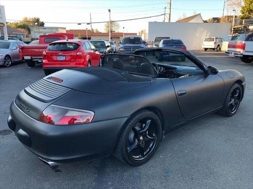 2002 Porsche 911 Carrera 4