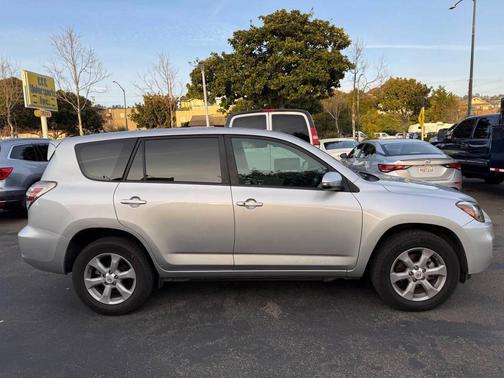 2013 Toyota RAV4 EV Base 4dr SUV