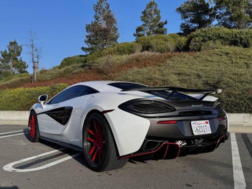 2017 McLaren 570S Base 2dr Coupe