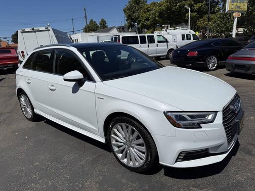 2017 Audi A3 e-tron 1.4T Prestige 4dr Sportback