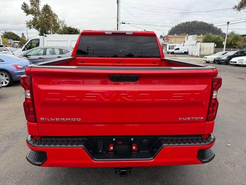 2022 Chevrolet Silverado 1500 Custom