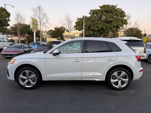 2021 Audi Q5 45 Premium Plus