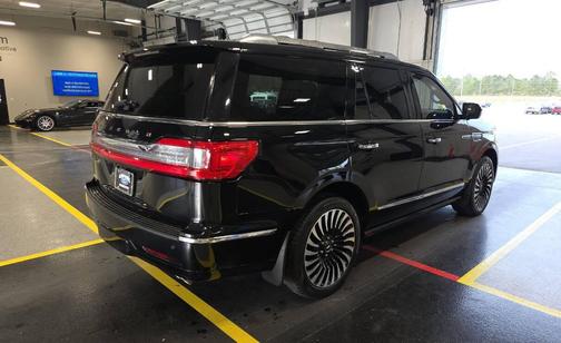 2018 Lincoln Navigator Black Label