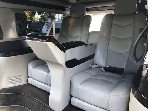 2016 Cadillac Escalade ESV Standard