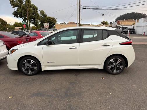 2018 Nissan Leaf SL