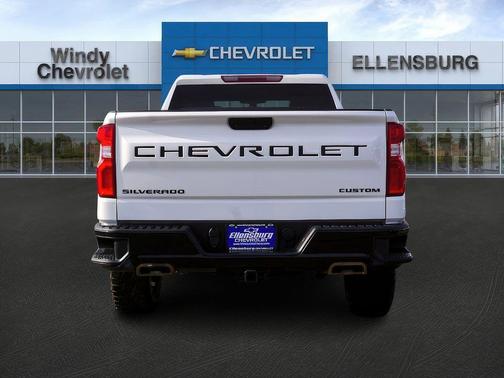 2021 Chevrolet Silverado 1500 Custom Trail Boss