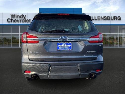 2022 Subaru Ascent Base 8-Passenger