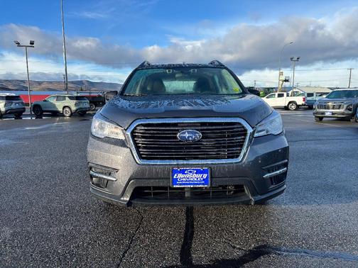 2022 Subaru Ascent Base 8-Passenger