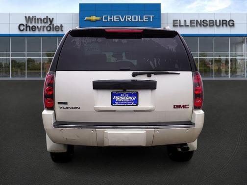 2011 GMC Yukon Denali