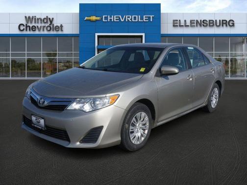 2014 Toyota Camry LE