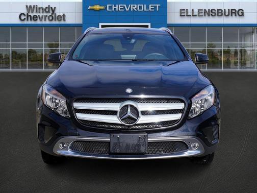 2017 Mercedes-Benz GLA 250 Base 4MATIC