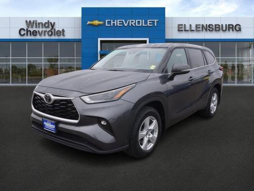 2024 Toyota Highlander LE
