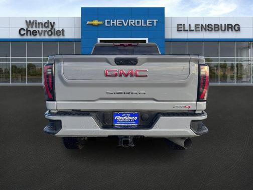 2025 GMC Sierra 3500 AT4