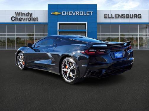 2022 Chevrolet Corvette Stingray w/3LT