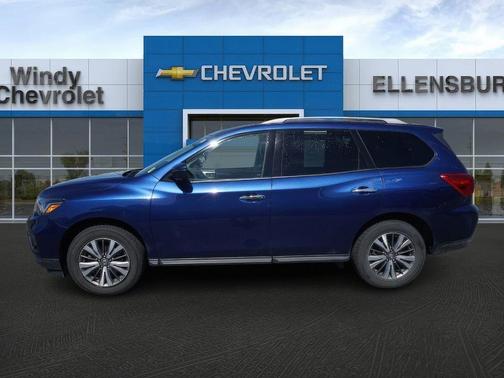 2019 Nissan Pathfinder SL