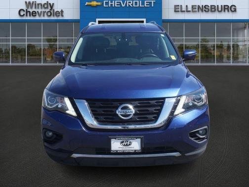 2019 Nissan Pathfinder SL