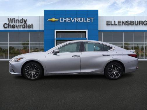 2022 Lexus ES 250 Luxury