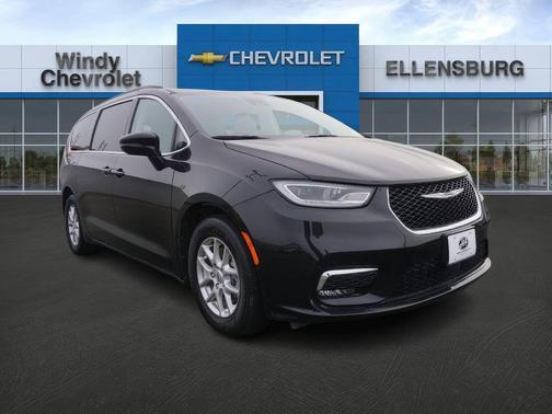 2022 Chrysler Pacifica Touring-L