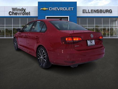 2016 Volkswagen Jetta 1.8T Sport