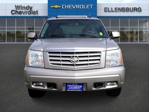 2004 Cadillac Escalade ESV 