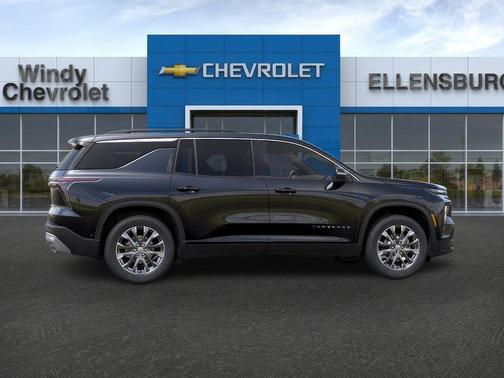 Mosaic Black Metallic 2026 Chevrolet Traverse LT