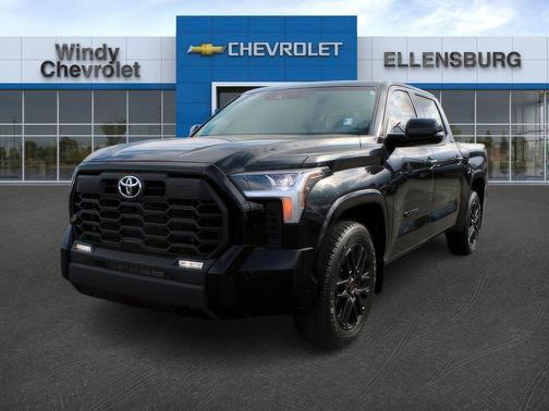 Midnight Black Metallic 2024 Toyota Tundra SR5