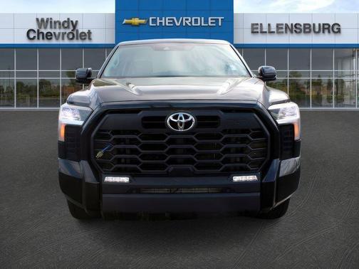 Midnight Black Metallic 2024 Toyota Tundra SR5