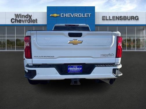 2022 Chevrolet Silverado 3500 High Country