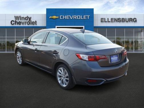 2018 Acura ILX Base (A8)