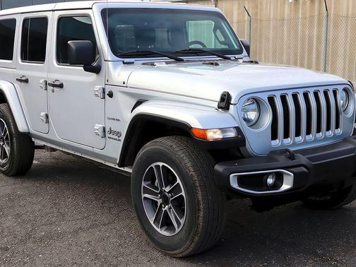 2023 Jeep Wrangler Sahara