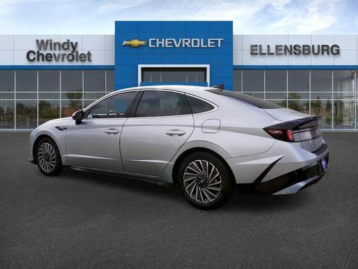 Silver 2024 Hyundai SONATA Hybrid SEL