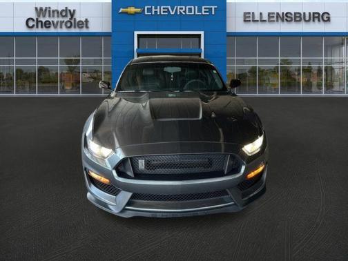 2019 Ford Shelby GT350 Base