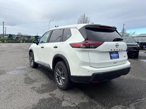 2024 Nissan Rogue S
