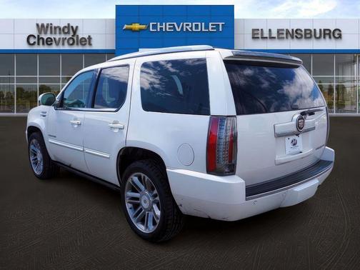 2013 Cadillac Escalade Premium