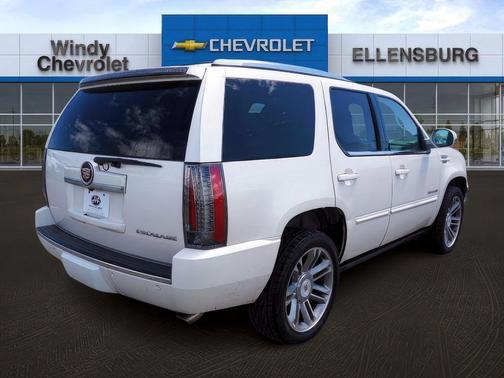2013 Cadillac Escalade Premium