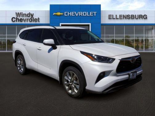 2022 Toyota Highlander Limited