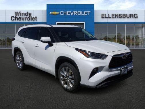 2022 Toyota Highlander Limited