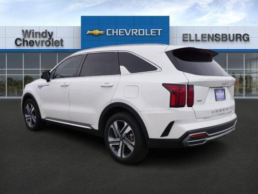 2022 Kia Sorento Plug-In Hybrid SX