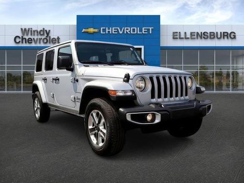 Silver Zynith 2023 Jeep Wrangler Sahara